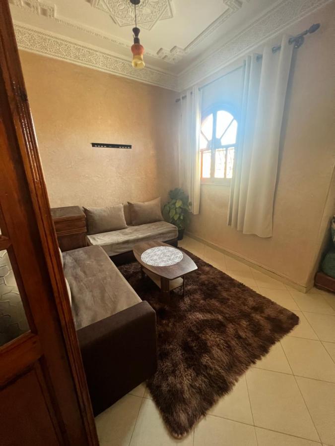 Apartement In เอสเซาอิรา ภายนอก รูปภาพ